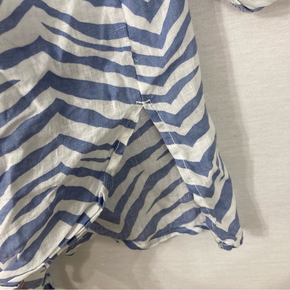 Tahari Blue White 100% Linen Rolled Tab Button Down size 1X - Picture 8 of 11